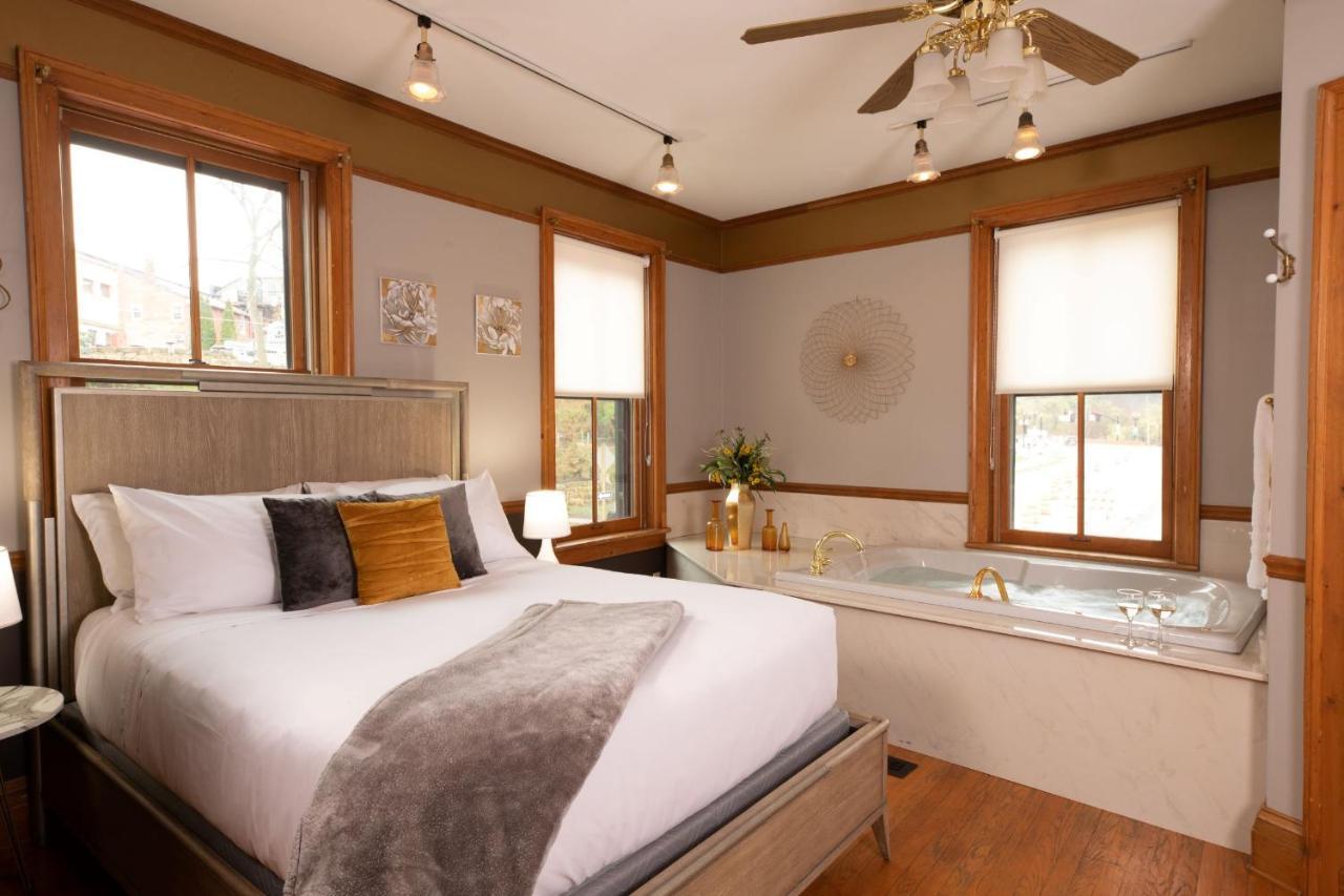 غالينا Riverboat Suites المظهر الخارجي الصورة
