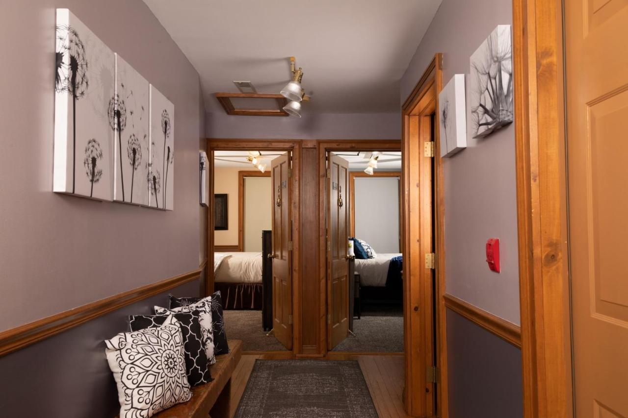 غالينا Riverboat Suites المظهر الخارجي الصورة