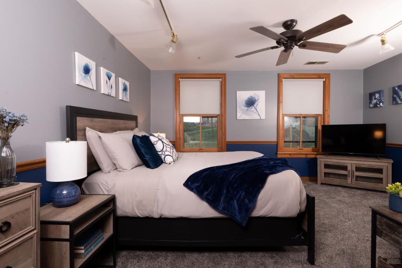 غالينا Riverboat Suites المظهر الخارجي الصورة